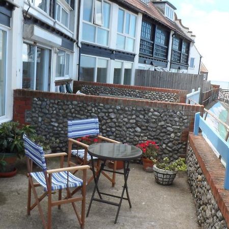 Villa Sea View 3 Promenade Sheringham Exterior foto